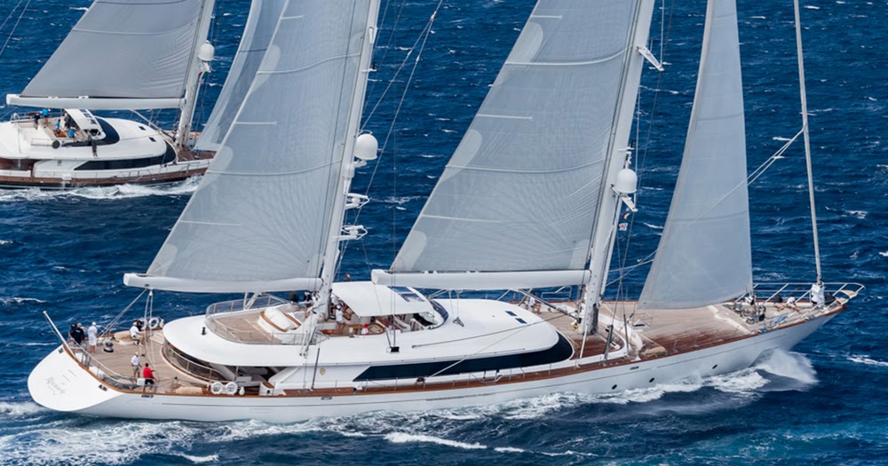 Arctic Northwest Passage Sailing Yacht ROSEHEARTY underway to the