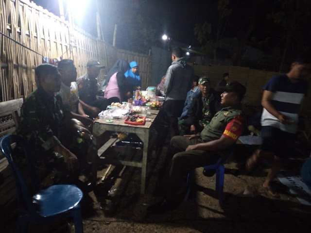 Ciptakan Pilkades Tahap III Aman Kondusif, Babinsa Koramil 22 Wonosari Sambangi Calon Kades