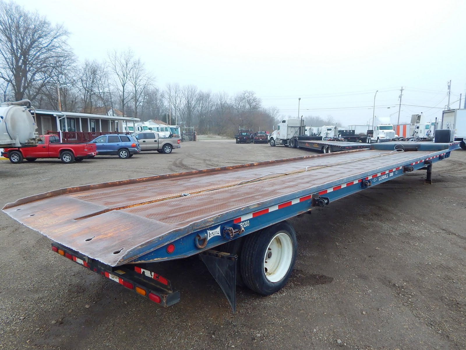 Used Semi Trucks, Used Trailers, Equipment, Heavy Duty Truck Parts