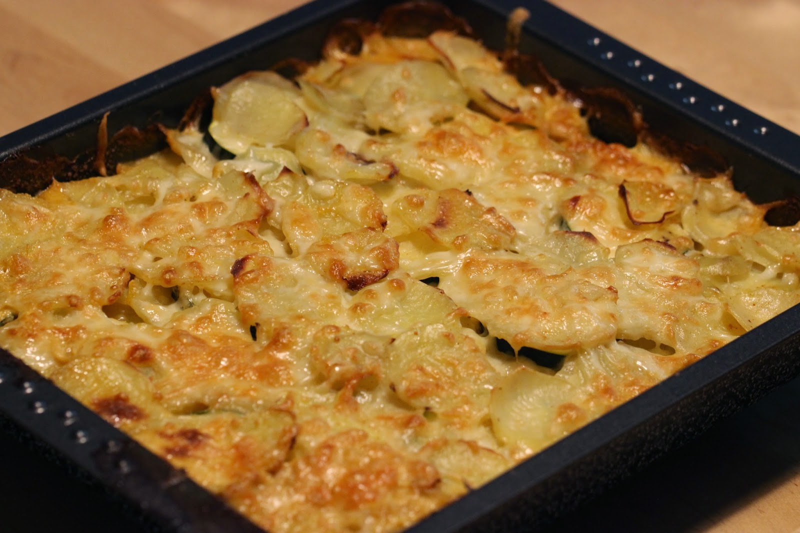 Leckereien aus der (Mini-)Küche: Kartoffel-Zucchini-Gratin mit ...