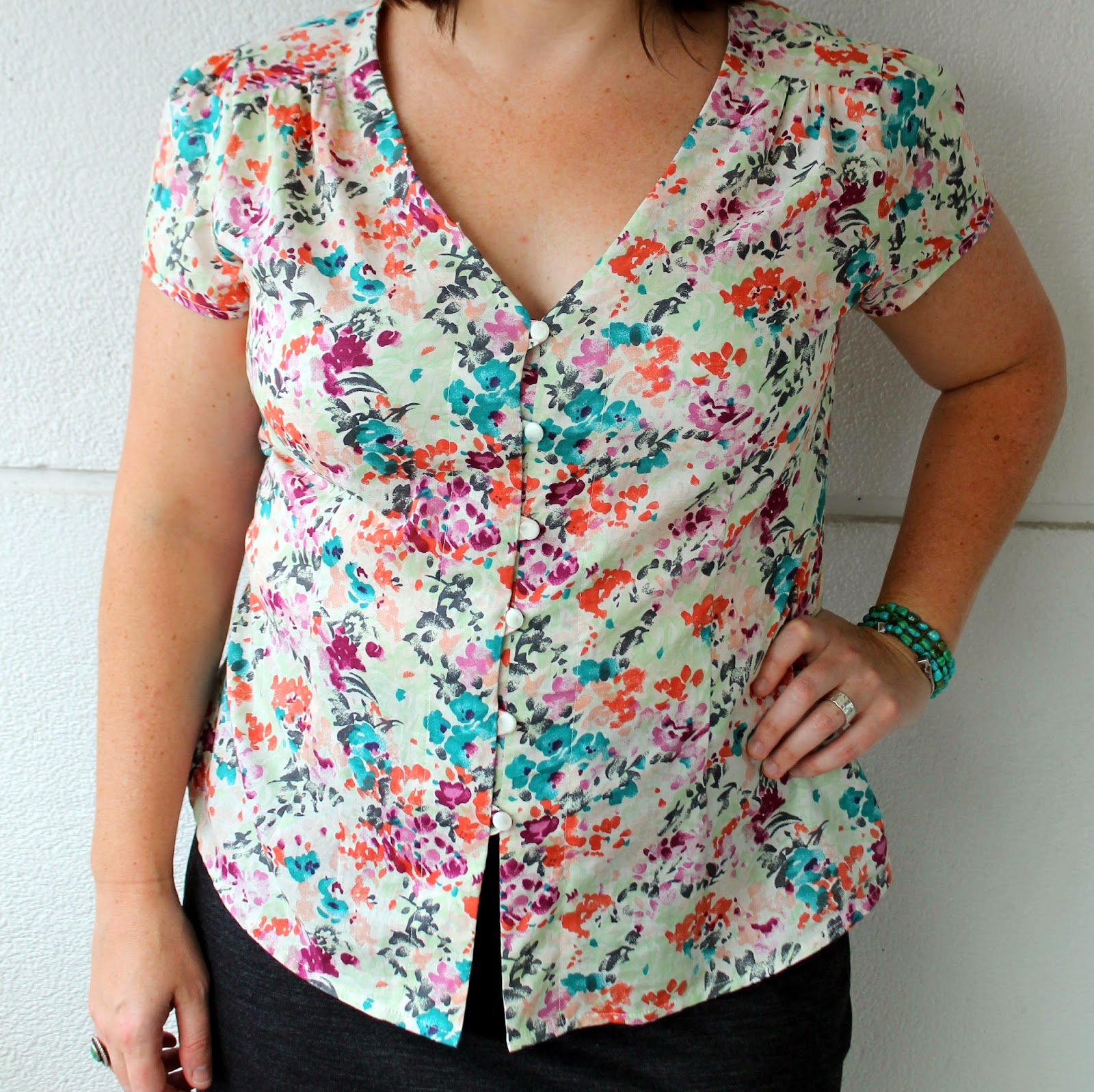 Cookin' & Craftin': Floral New Look 6107 Blouse
