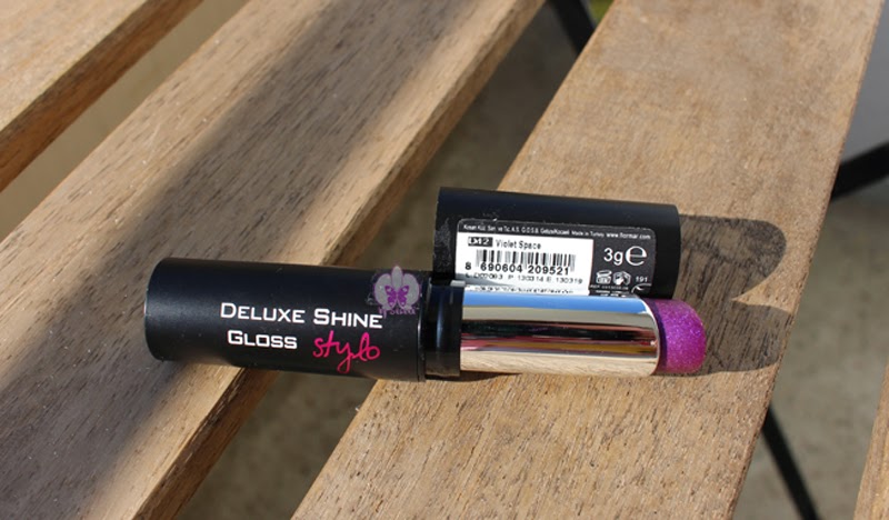 Lipstick Gloss D12