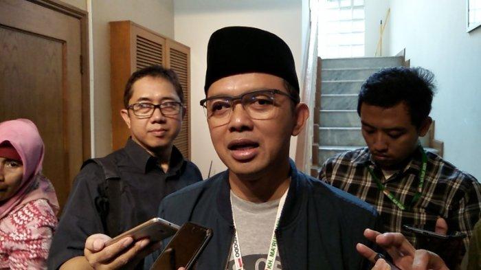 Tanggapi Isu KLB PKB, Maman Imanulhaq: Ramadan Tuh Bulan Prestasi, Bukan Nebar Hoak dan Iri Dengki! Tanggapi Isu KLB PKB, Maman Imanulhaq: Ramadan Tuh Bulan Prestasi, Bukan Nebar Hoak dan Iri Dengki!