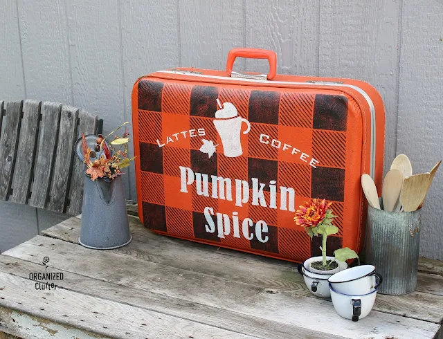 Garage Sale Vintage Orange Suitcase To DIY Fall Decor #stenciling #Oldsignstencils #buffalocheck #buffaloplaid #pumpkinspicelatte #vintagesuitcase #upcycle #fall #autumn