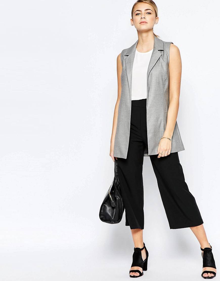 образы с жилетом. с чем носить серый жилет. длинная рубашка с жилеткой. с чем носить серый жилет. корейский осенние жилеты.