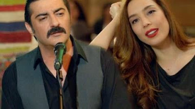 Celil Nalçakan Ahmet Kaya'nın "Acılara Tutunmak" albümünün aynı adı taşıyan şarkısını seslendirdi