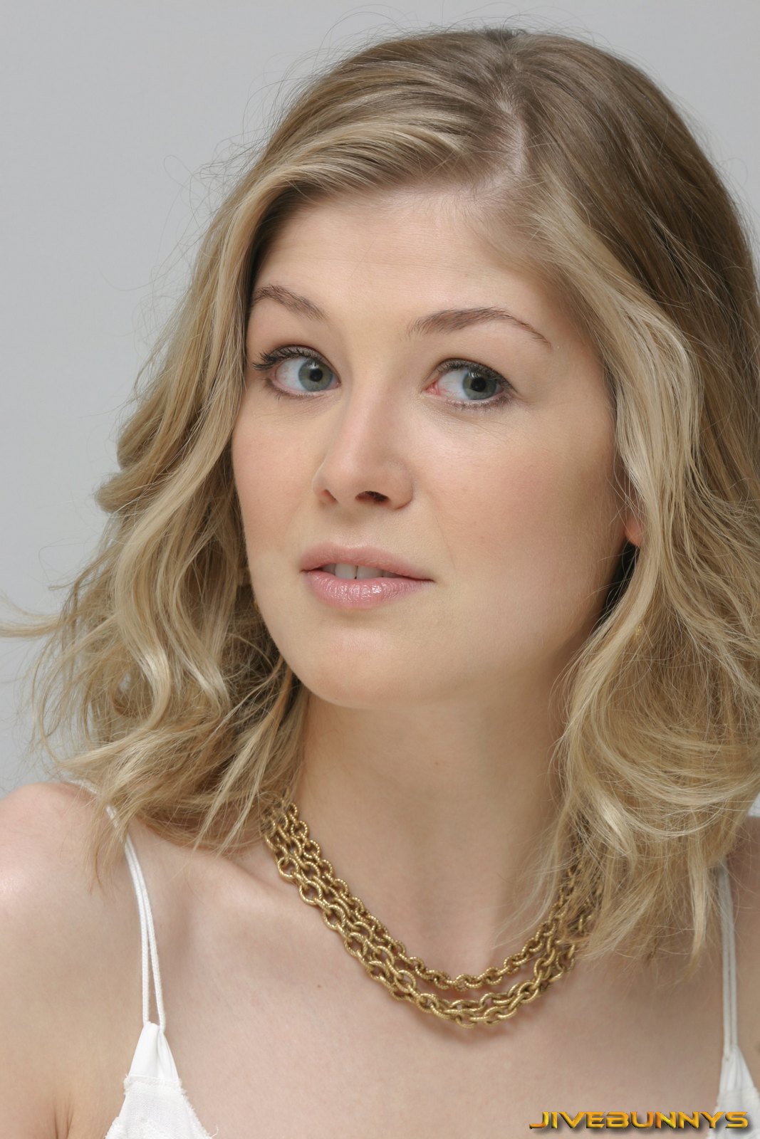 Rosamund Pike special pictures (16) | Film Actresses