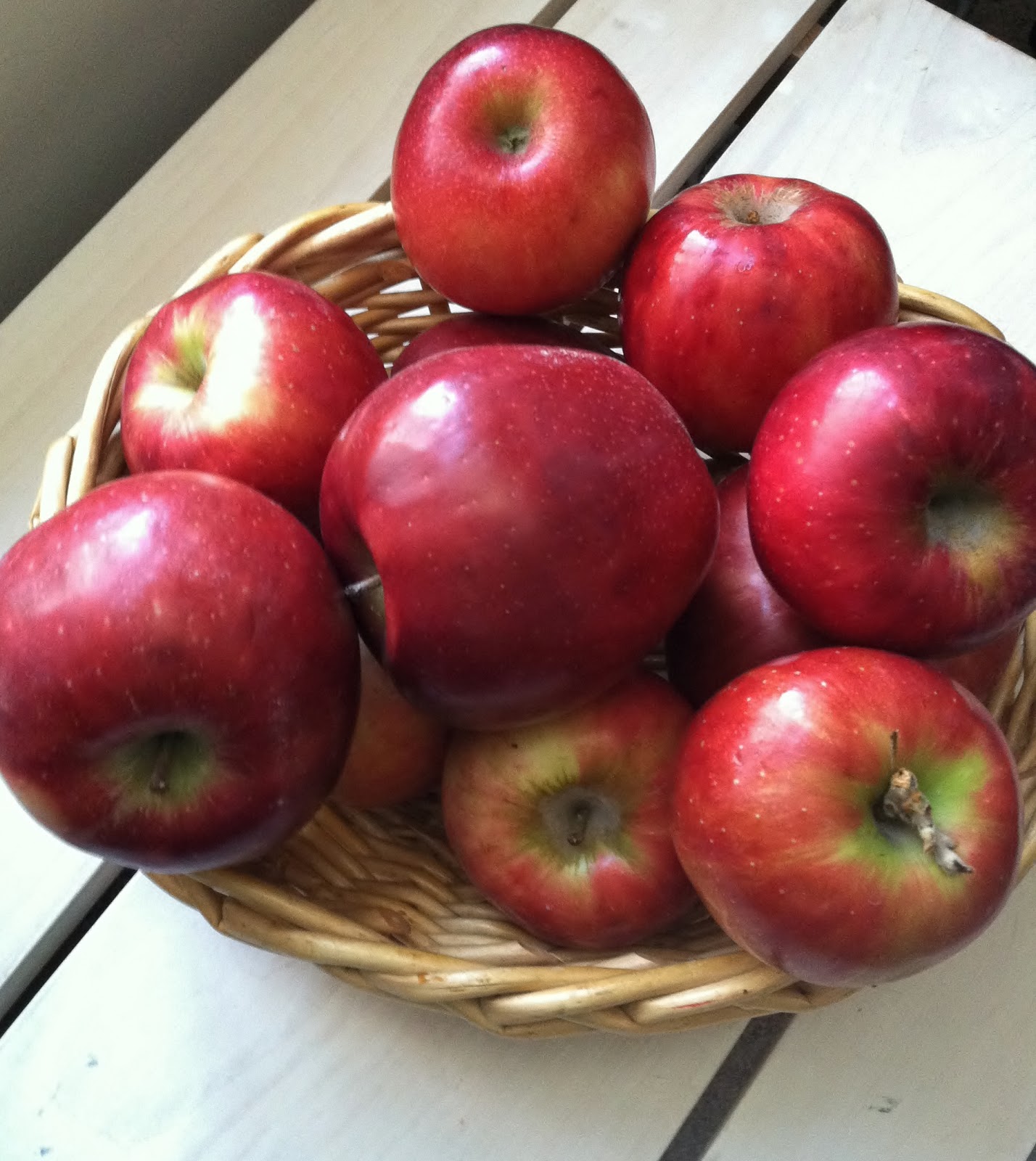 Apple Red Delicious Conventional, 1 Each