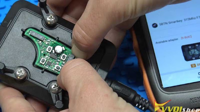 vvdi key tool max unlock gm key 4