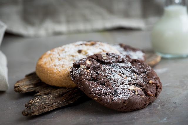 7 Tasty Dishes That You Can Cook In The Convection Microwave Biscuit with Nuts