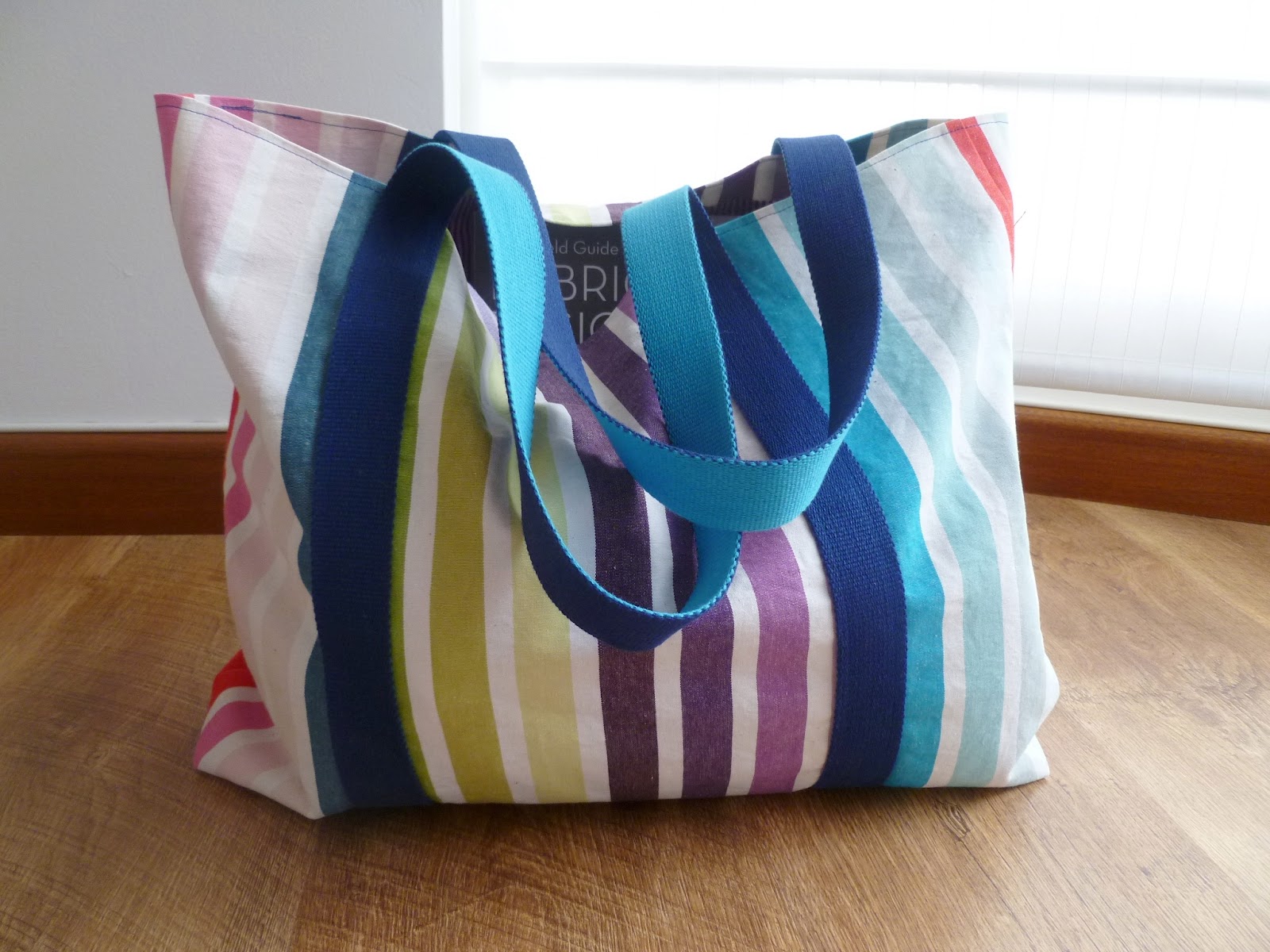 El color de la suerte: Tutorial: Bolso muy fácil - Easy Beach Bag