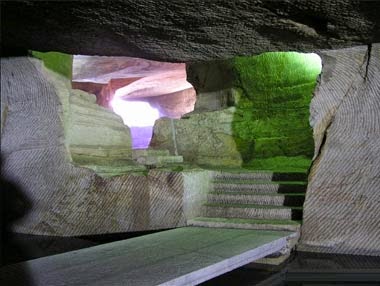 Cuevas de Huashan Mi Ku