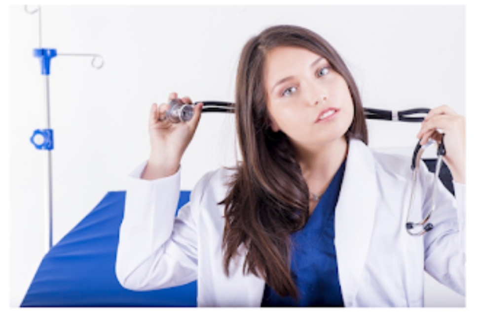 Why Doctor always wear WHITE Coats in Hospital