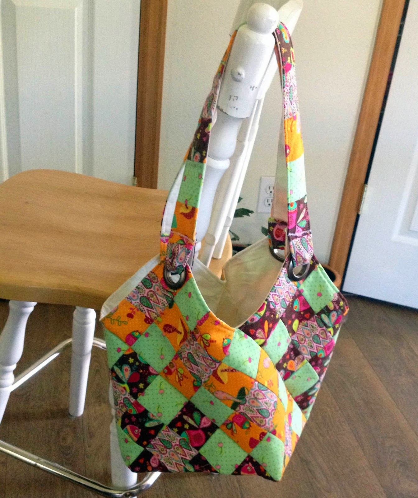 Quiltsmart: Midi Bag with Grommets