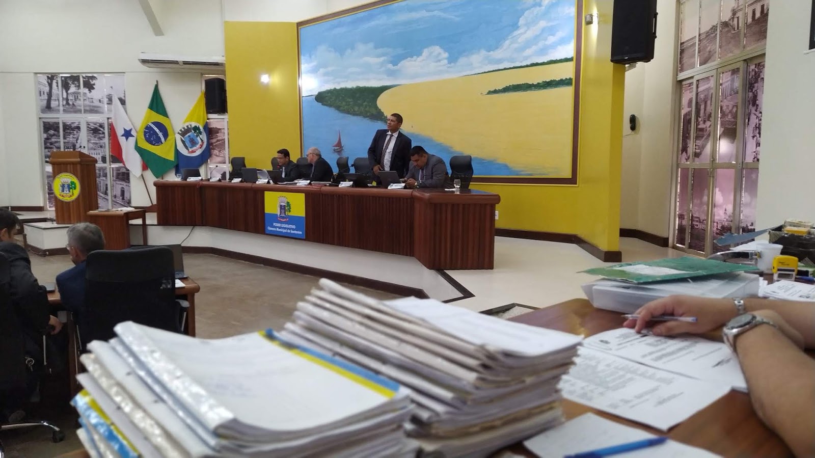 Câmara de Vereadores nega suposta compra superfaturada de notebooks/