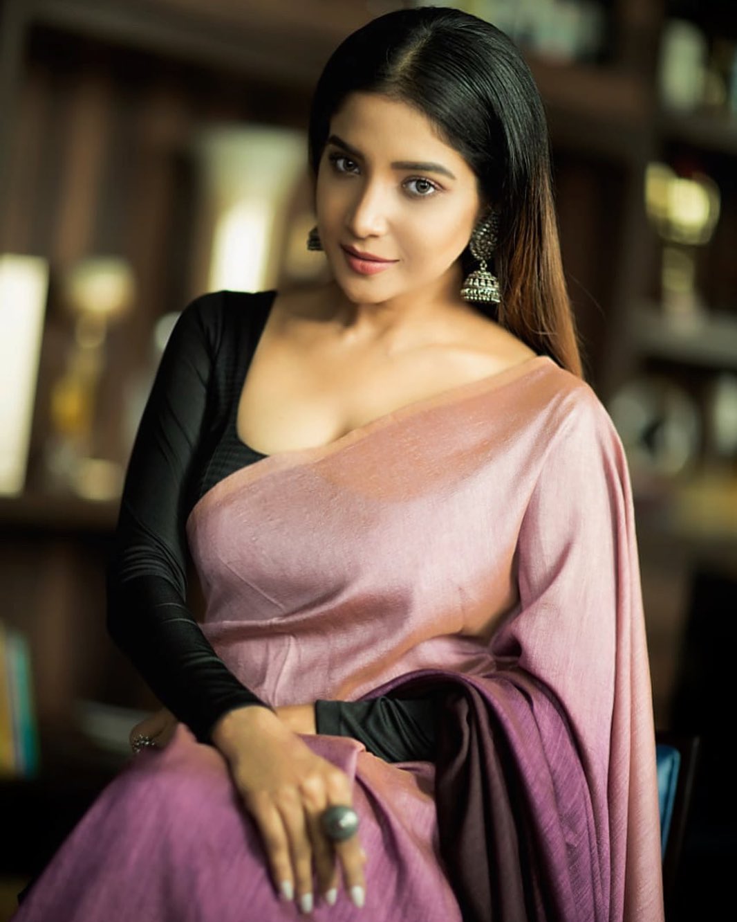 Actress Sakshi Agarwal Photos Images Pictures Gallery Stills