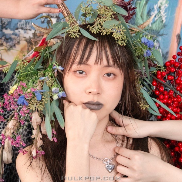 AIRY – New Universe – Single