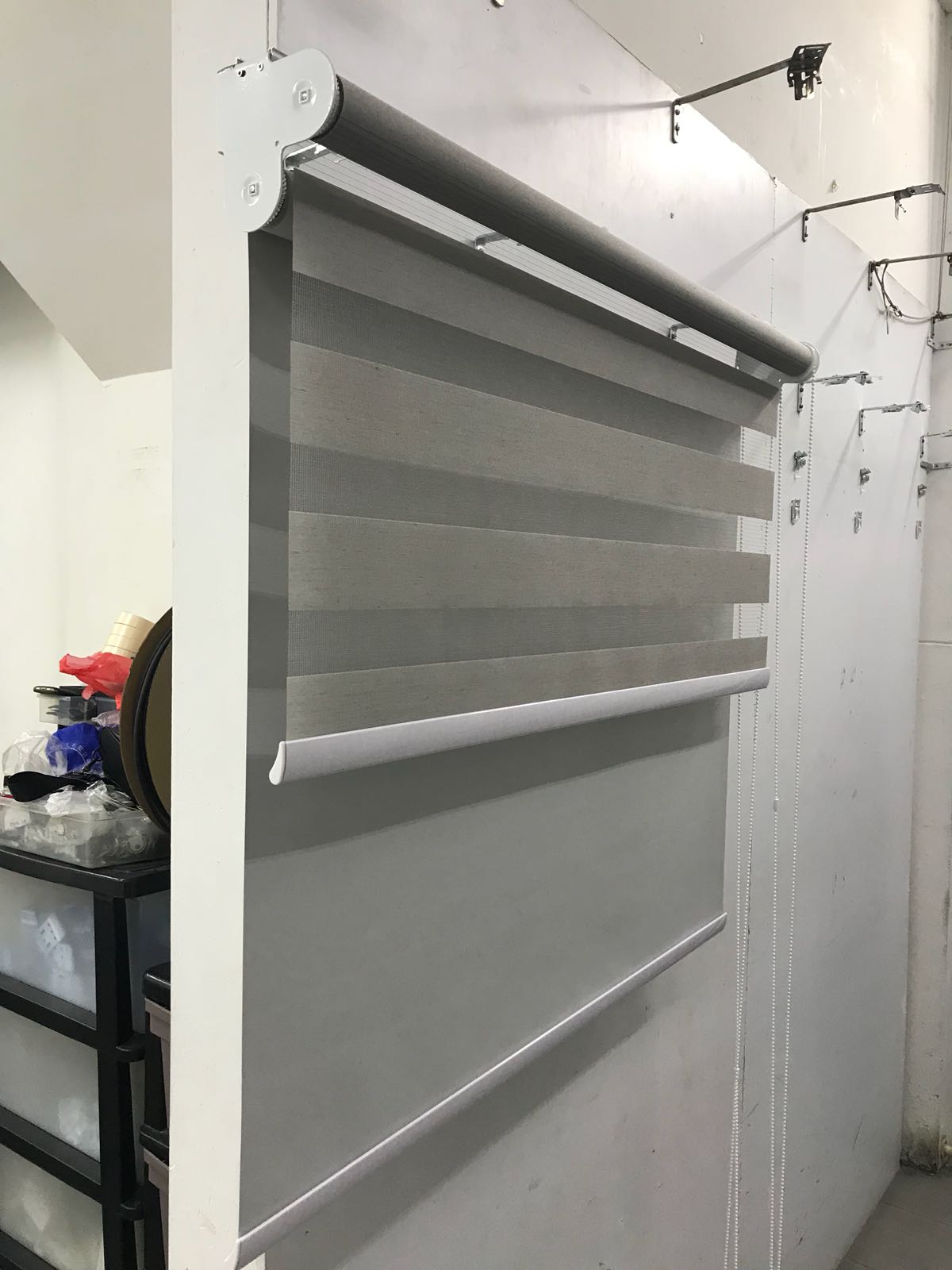 CORRI TRACK PTE LTD Roller Blind Dual Shade System