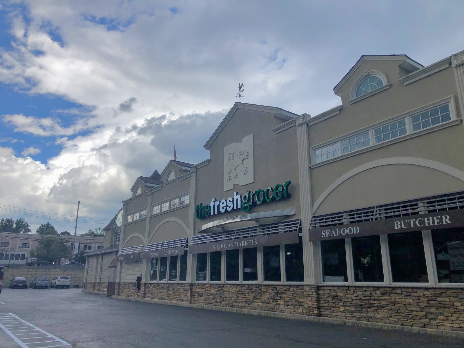Look Inside The Fresh Grocer North Haledon, NJ