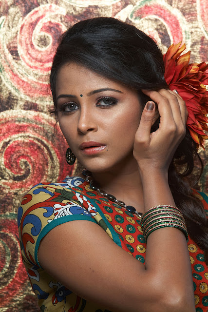Bollywood Beauty Subiksha Latest High Quality Without Watermark Photo Shoots