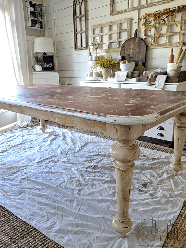 Diy Projects And Home Decor, Off White Distressed Round Dining Table