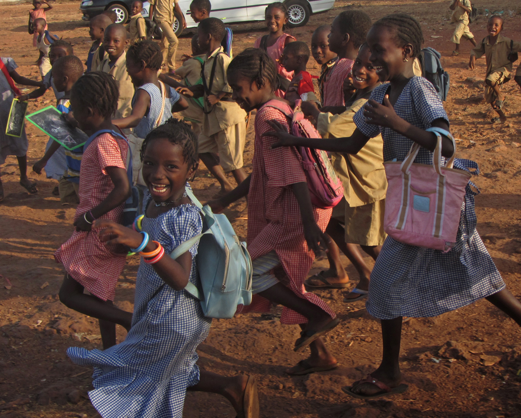 World Hold On. Jordi Valbuena's Photography and Travel blog People