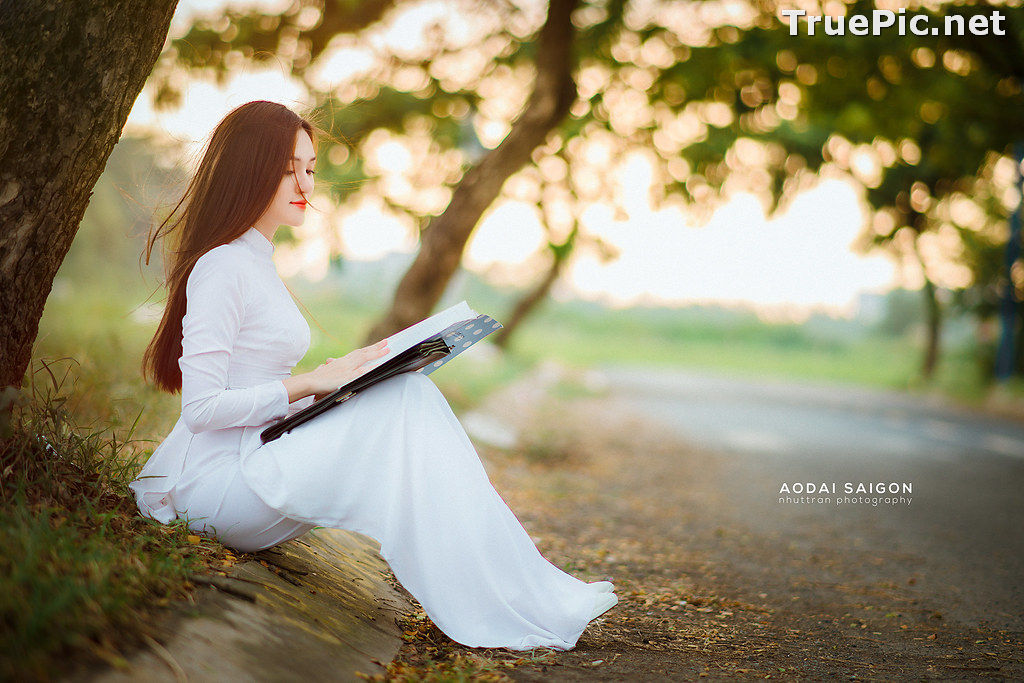 Image The Beauty of Vietnamese Girls with Traditional Dress (Ao Dai) #5 - TruePic.net - Picture-52