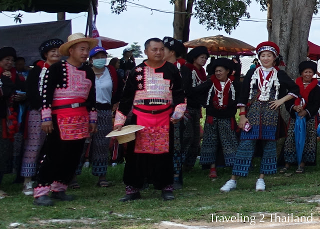 Watching the running in Pha Klang, Nan province Traveling in Thailand