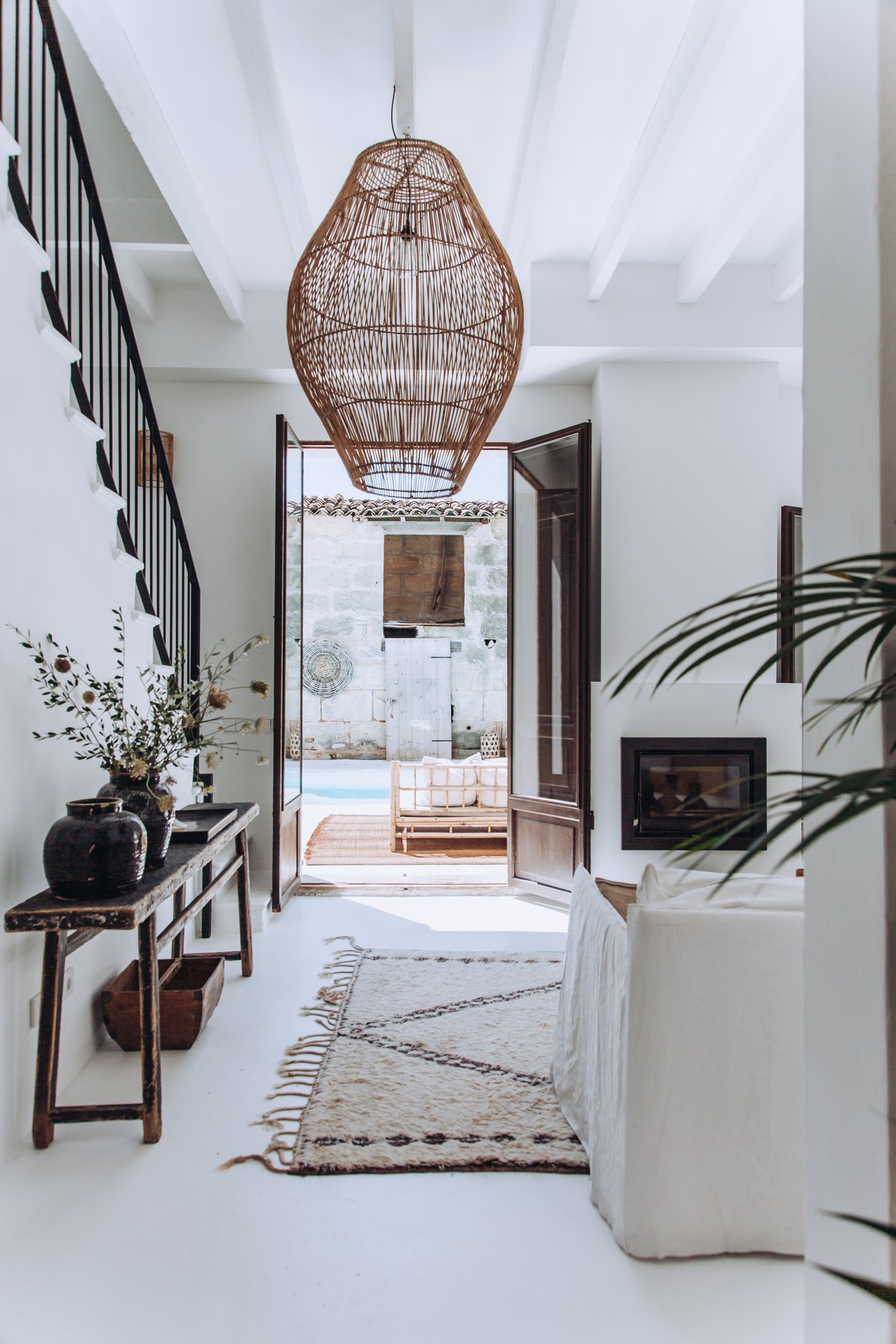    image00024.jpeg__120