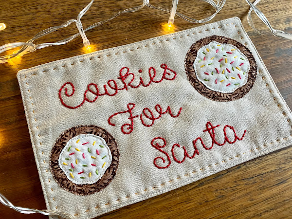 Cookies for Santa - Mug Rug {Free Pattern}