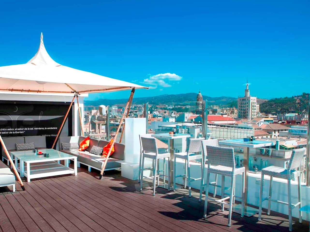 TERRACES & ROOFTOP BARS IN MALAGA