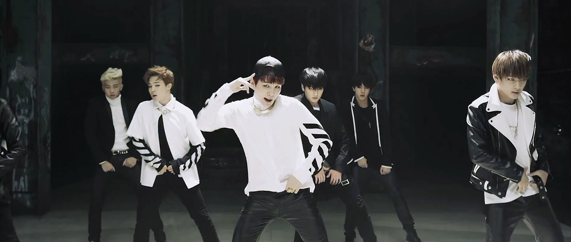 BTS: 3ο single στην Ιαπωνία και MV του Danger | I say myeolchi // k-pop in greek