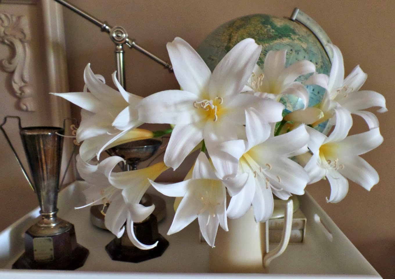 a house in the hills: March 2014