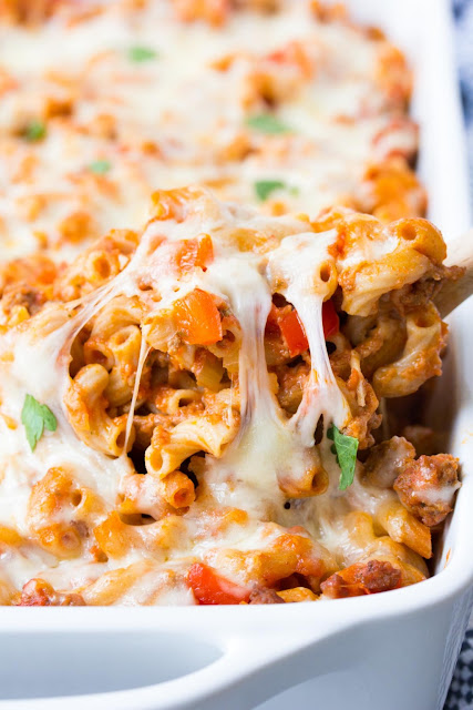 Are you looking for a comforting and delicious pasta casserole recipe to make tonight? This roundup includes recipes for pasta bakes, lasagnas, casseroles, and more! #casseroles #pasta #comfortfood
