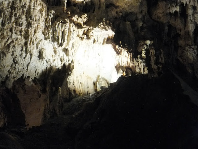 Interior de la Gruta Esmeralda, Costa Amalfitana