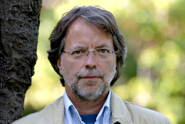 Resultado de imagem para mia couto