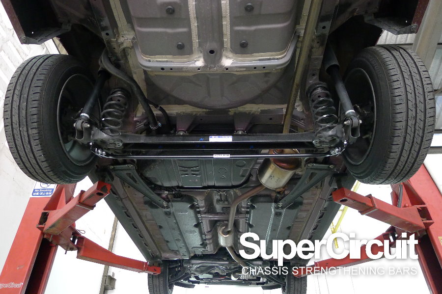 SUPERCIRCUIT CHASSIS STRENGTHENING BARS Perodua Bezza Front Strut Bar