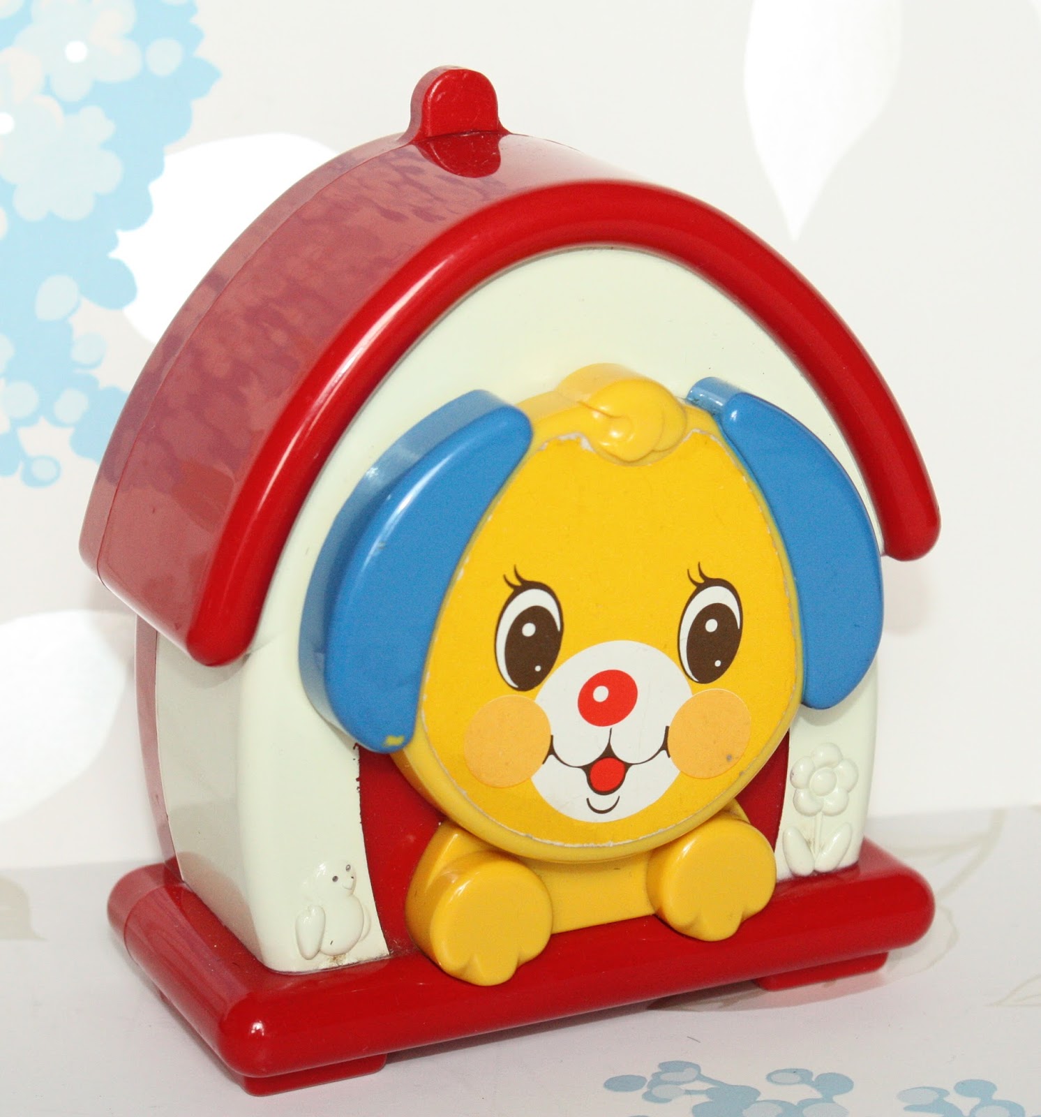 Ken's Vintage Toys VintagePuppyDoggieinDog house moving musical