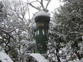 雪の荏柄天神社