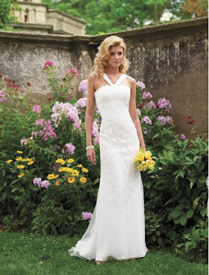 My Wedding Dress: Halter Wedding Dresses for Large Chest and Broad