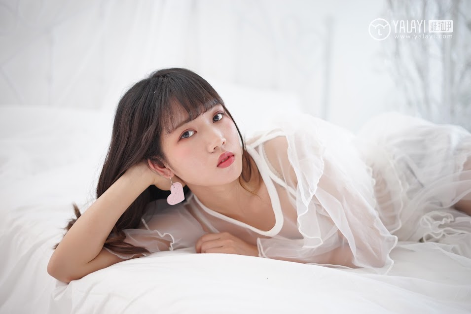 YALAYI雅拉伊  2018.05.25 NO.001 恋上你的床 公主小兔子 - Girlsdelta