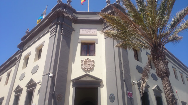Cabildo%2BFuerteventura - Cabildo de Fuerteventura colabora con el Gobierno regional en el reparto de comida para escolares del bono de comedor de cuota 0