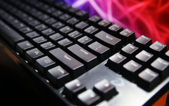 Bàn Phím Cơ Có Dây DareU DK880 RGB D Switch Tenkeyless