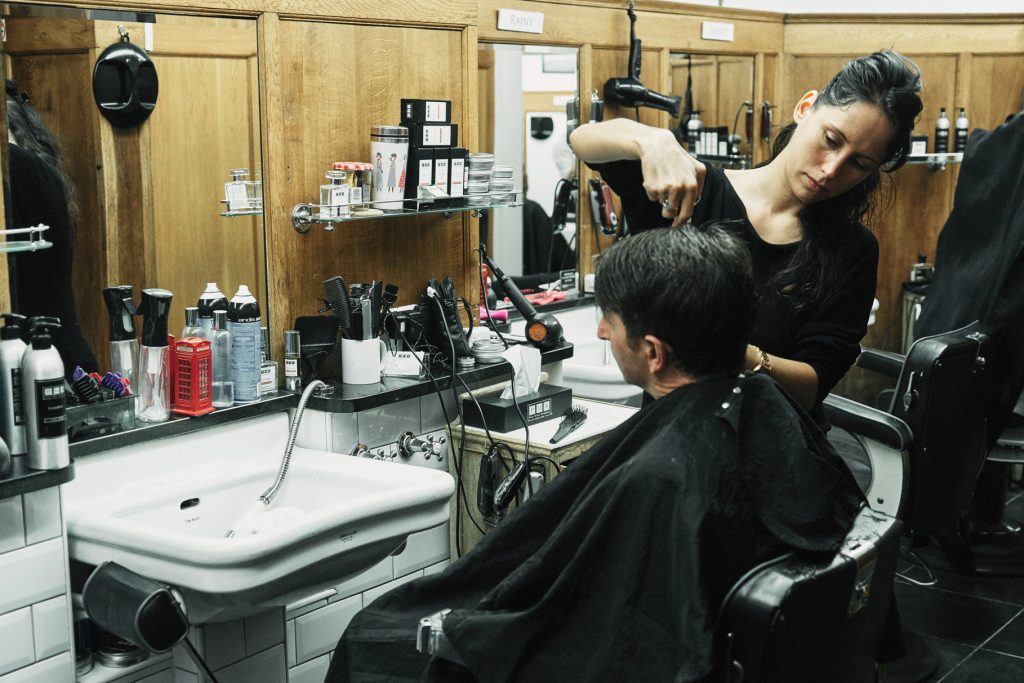 Best Men's Hair Stylist New York City Best Barber Shop Midtown NYC