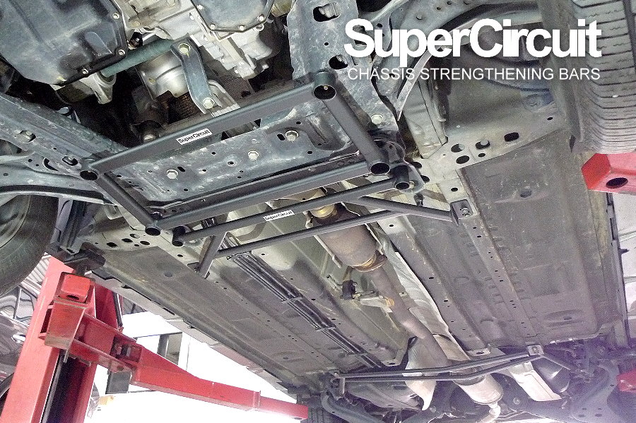 SUPERCIRCUIT CHASSIS STRENGTHENING BARS Nissan XTrail (T32) Chassis