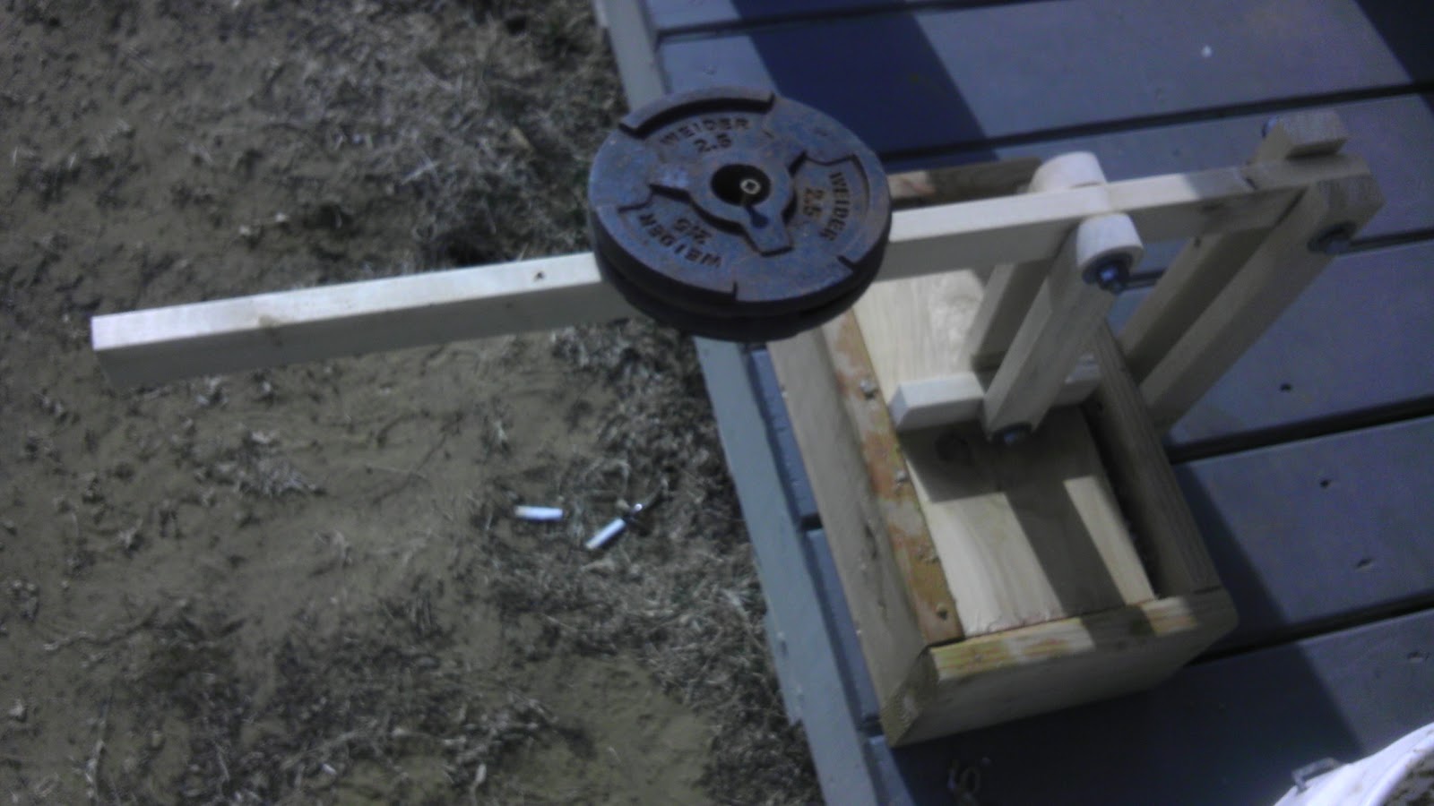 Modern Day Redneck DIY Sawdust Fire Log