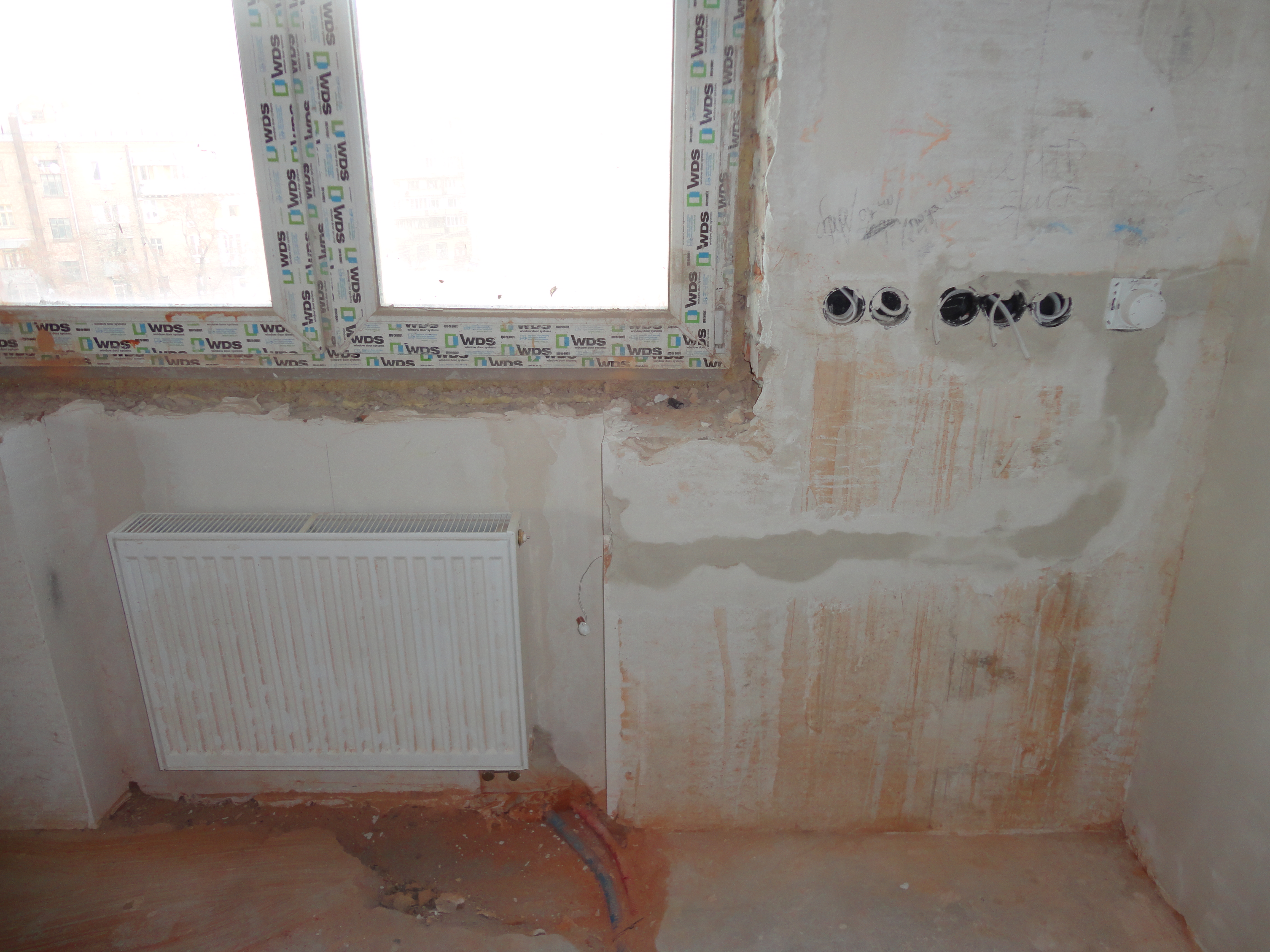 Батареи в стенах панельного дома