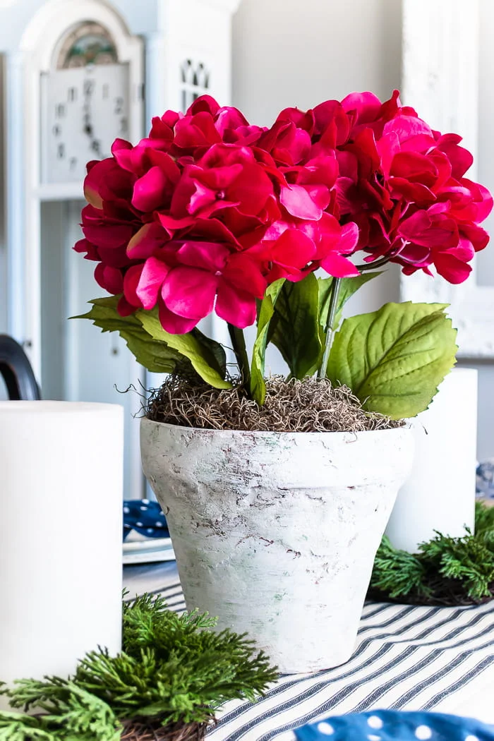 stone flowerpot centerpiece with hydrangea