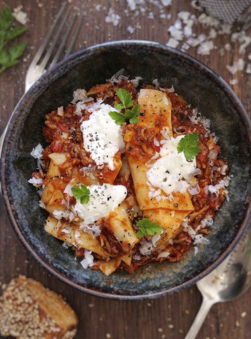 Lasagne Bolognese aus dem Topf - so einfach ist die (beinahe) One Pot ... Lasagne Bolognese aus dem Topf - so einfach ist die (beinahe) One Pot ...