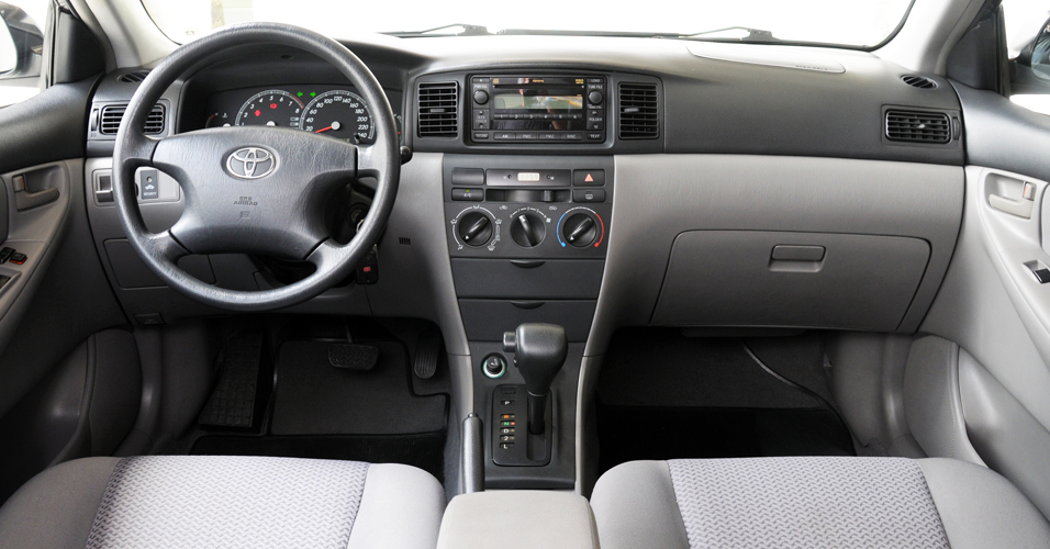 Garagem do William Toyota Corolla (20022008, Brad Pitt)